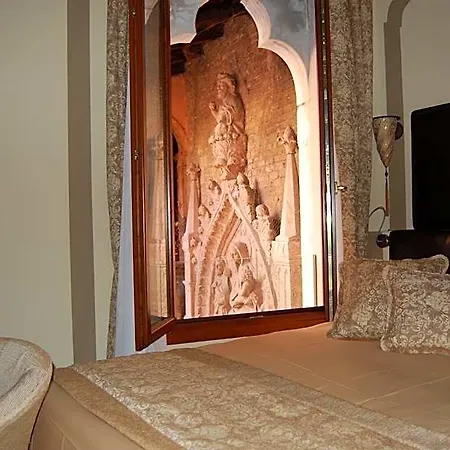 فندق لي إزوله 3*