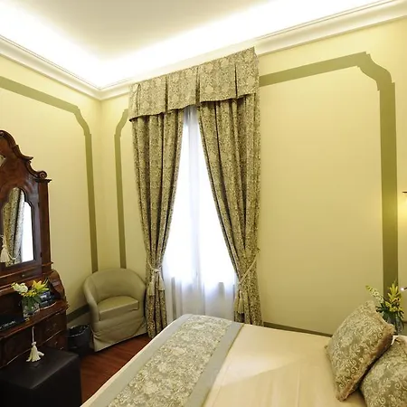 호텔 르 이솔레 3*