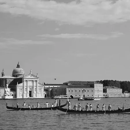 Le Isole 3* Veneza