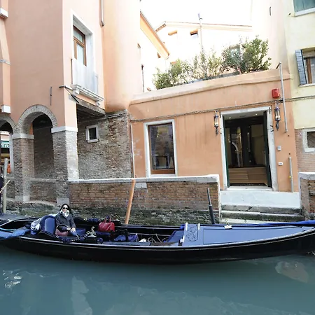 Hotell Le Isole Venedig